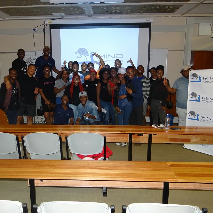 41702460_2103943219857638_1544453111312023552_n