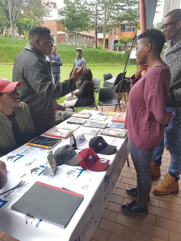 51939266_2171093439809282_1646332269603848192_n