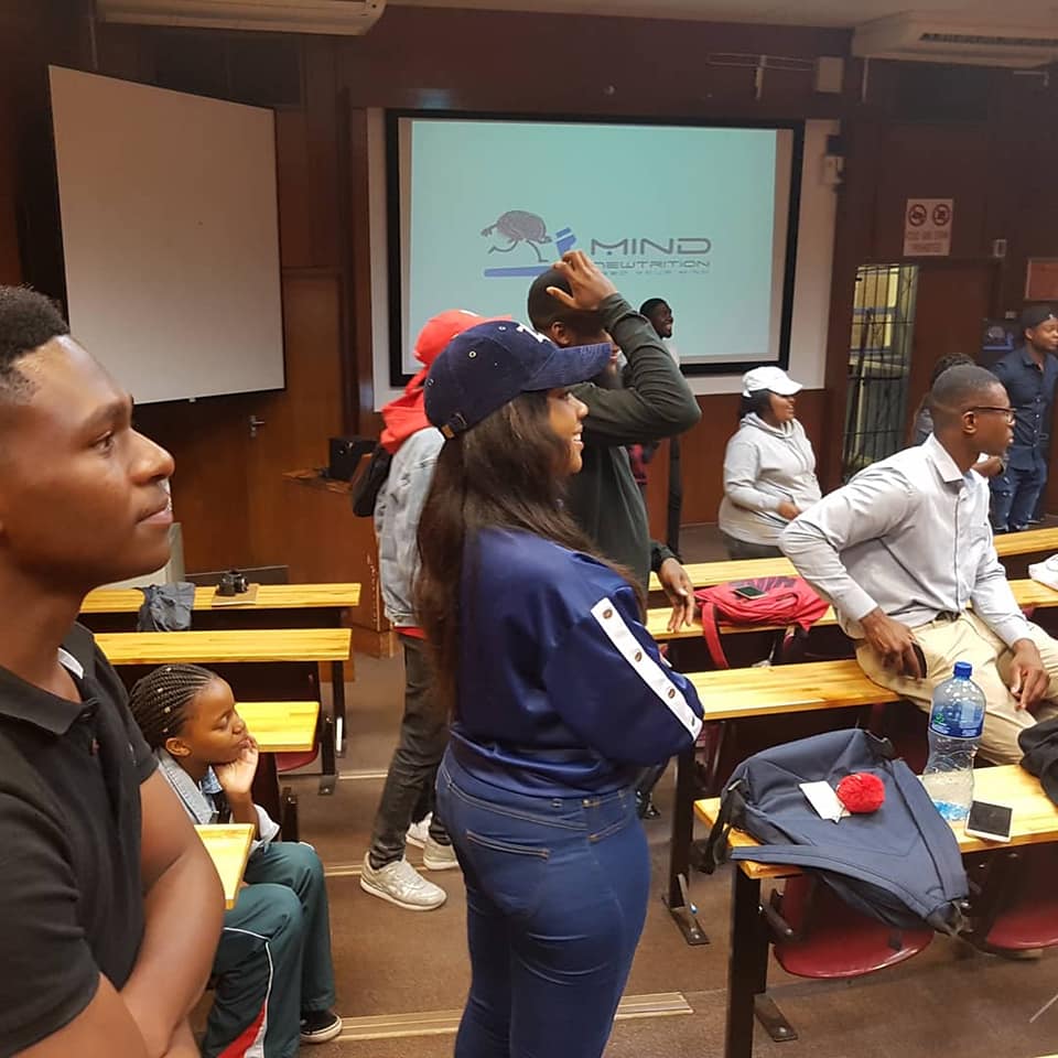 56819121_2203676799884279_2793085793151746048_n